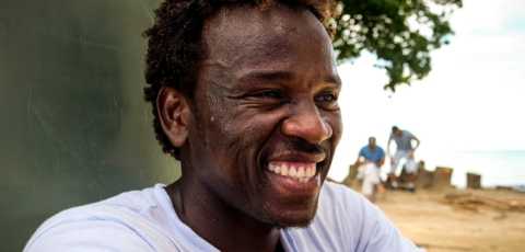 ADONATE TO PROTECT ACTIVISTS